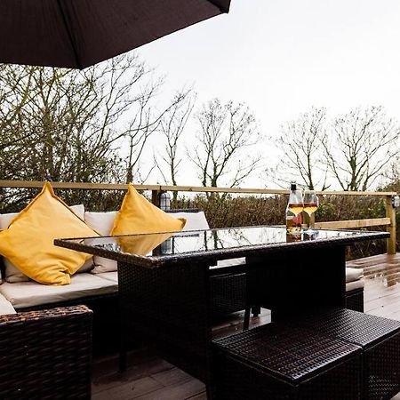 The Woodland Lodge - Wood Fired Hot Tub And Firepit Hambleton Buitenkant foto
